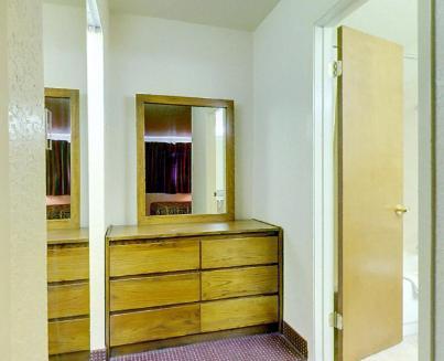 Amerihome Inn & Suites Houston Airport North 部屋 写真